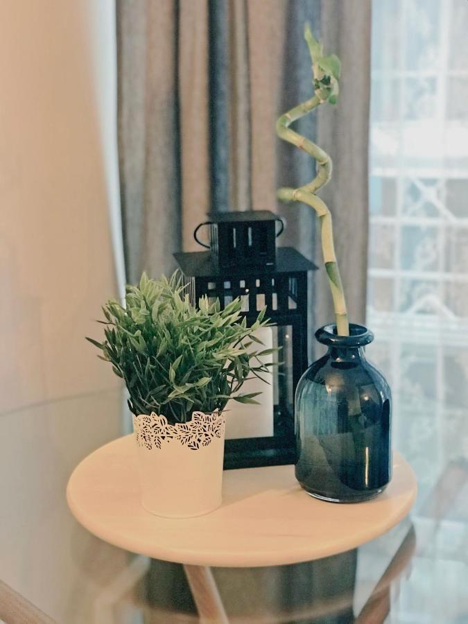 Loui Navarinou Comfy Apartment *