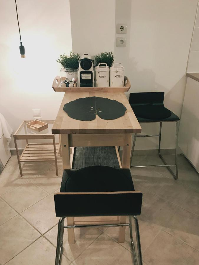 Loui Navarinou Comfy Apartment Thessaloniki